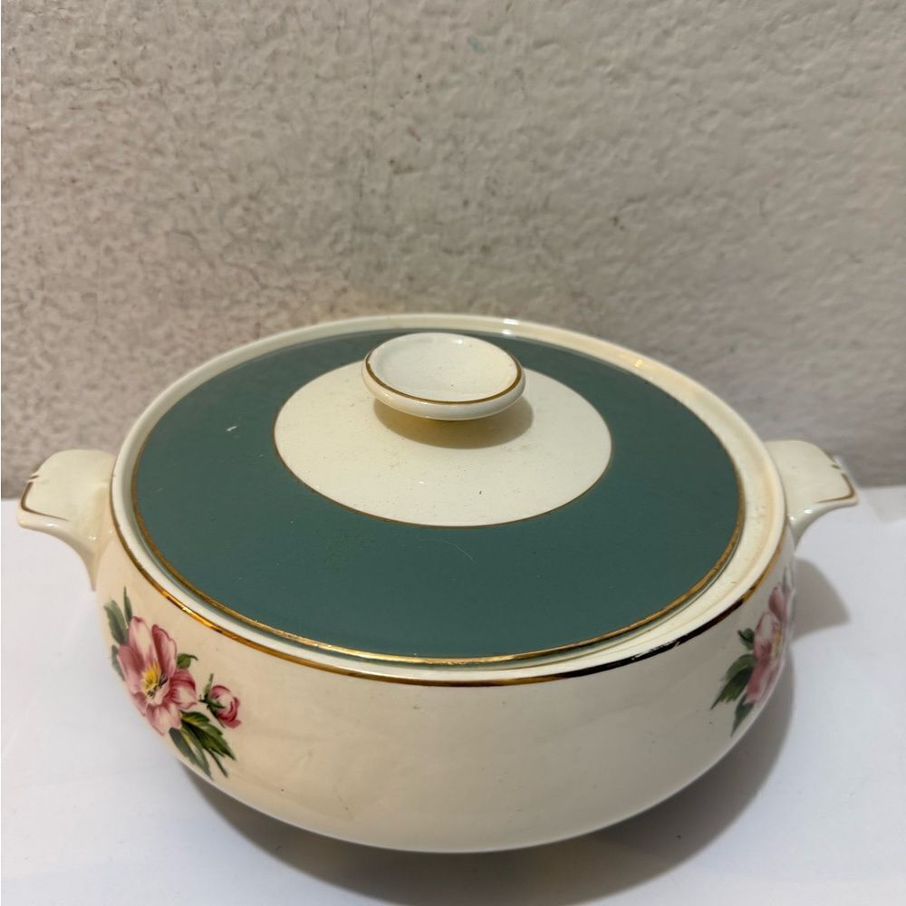 International China Co.  Empire Green Covered Serving Dish
